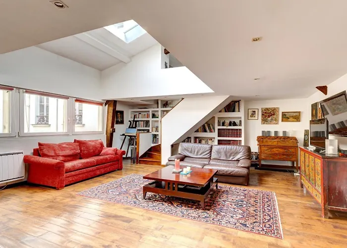 259 Suzy - Superb Duplex In * Paris
