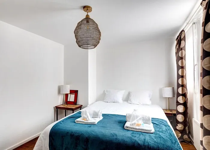 259 Suzy - Superb Duplex In